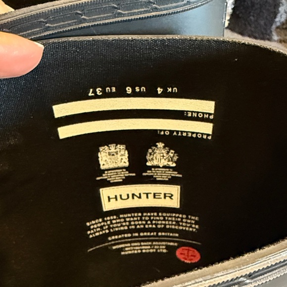 Hunter classic Black Women's Winter Rain Boots - Picture 3 of 3